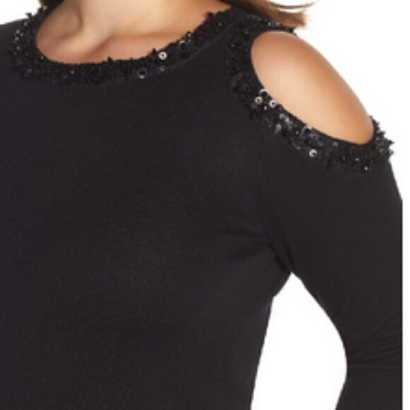 NWT VINCE CAMUTO Embellished Collar Sweater - Picture 2 of 11